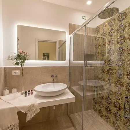 Elegance Гостевой дом 3*